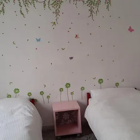 Youthhome Neapol